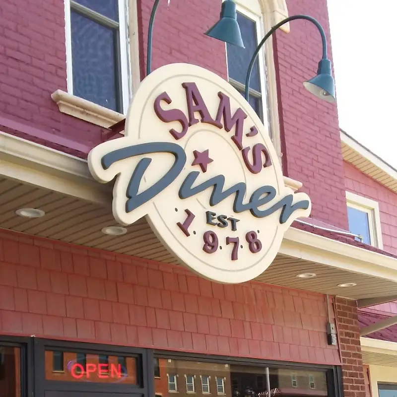 Sam's Diner HOLLEY