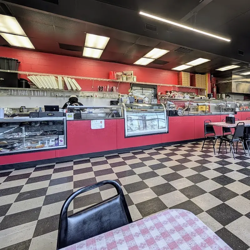 Customz Pizzeria