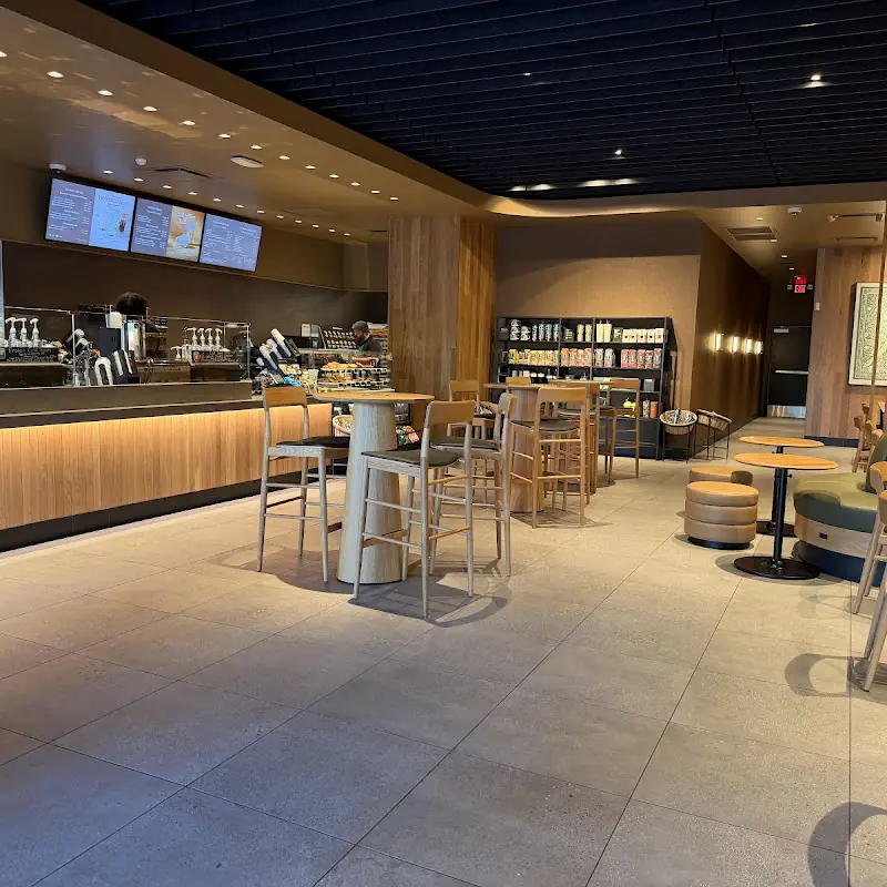 Wyandotte Starbucks