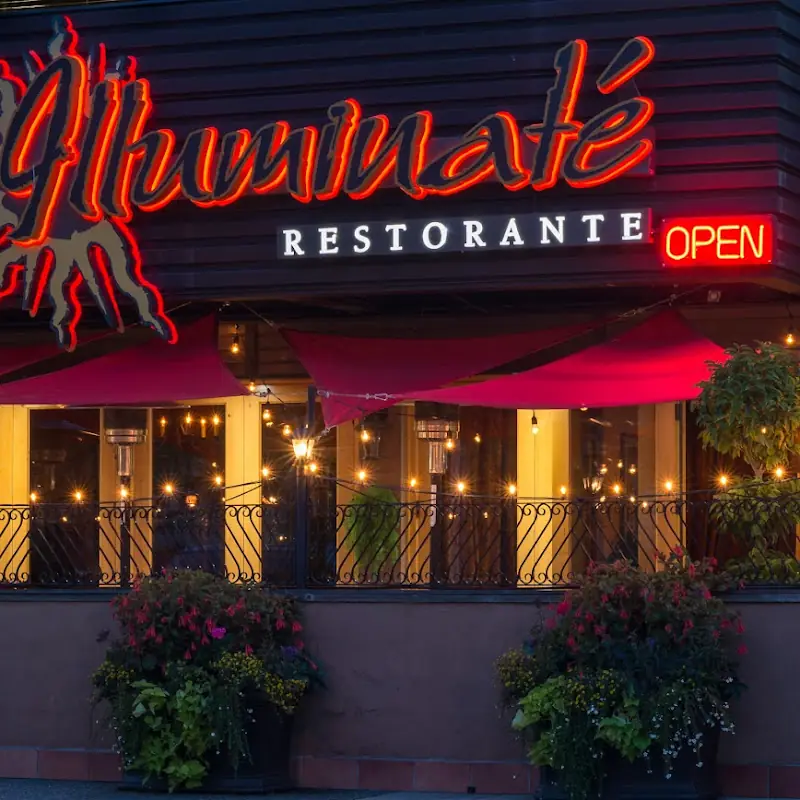 Illuminaté Restorante - Steakhouse, Seafood, Italian