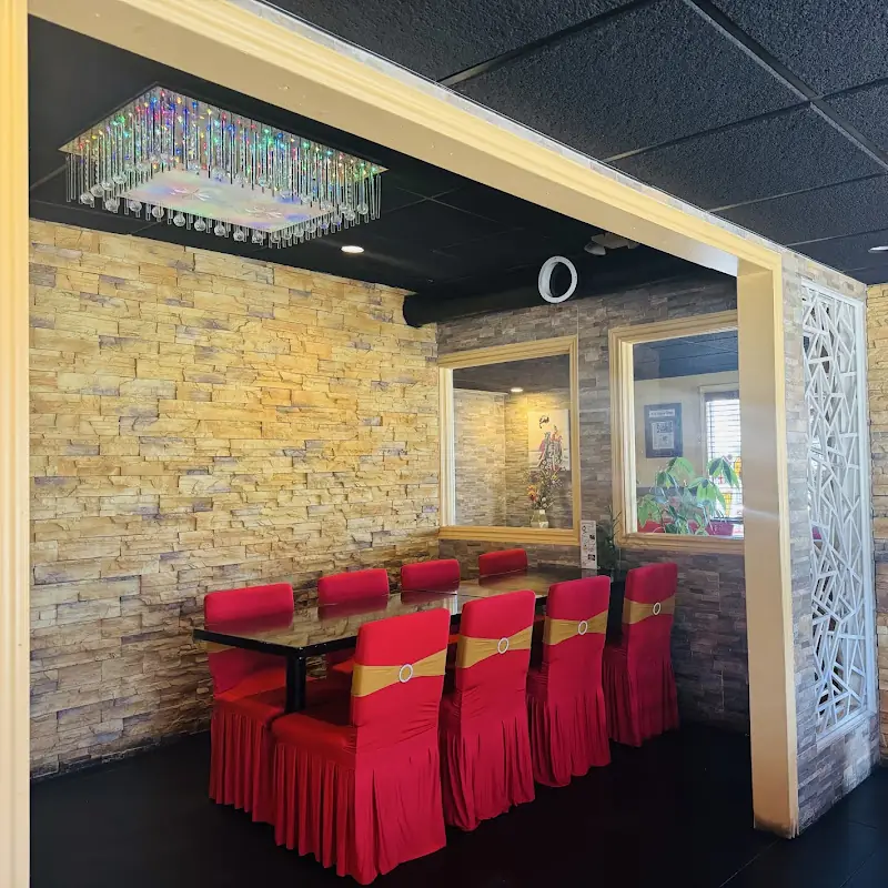 Royal Chopstix Asian Cuisine