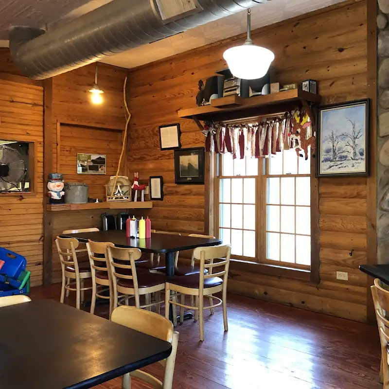 Boudreux Burger Barn