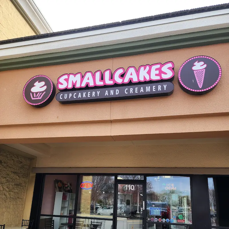 Smallcakes Cupcakery And Creamery