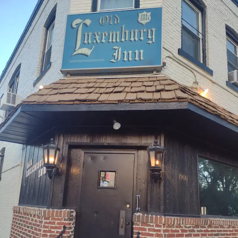 Old Luxemburg Inn