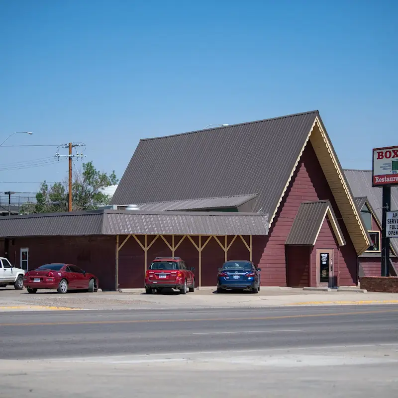 Boxcars Restaurant and Bar