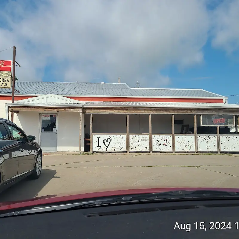 Mama Dawn’s Kitchen and D-Ray Lanes