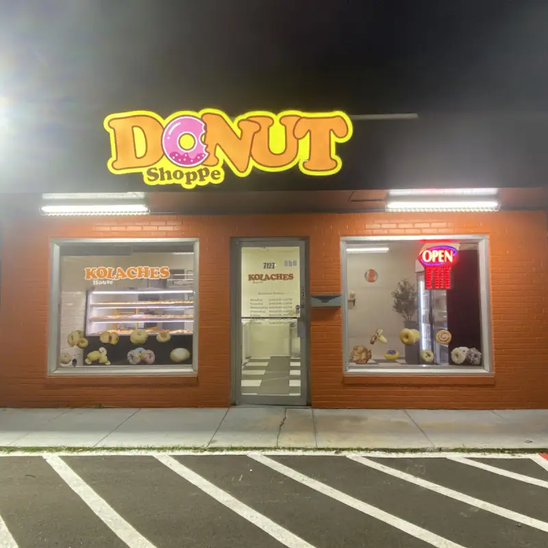 Queen Bee Donut & Boba Tea