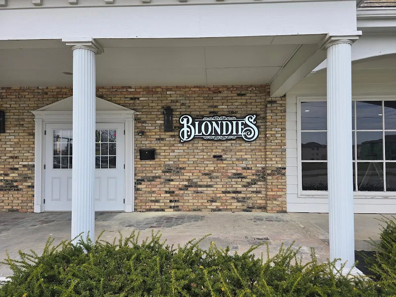 Blondie's Ice Cream