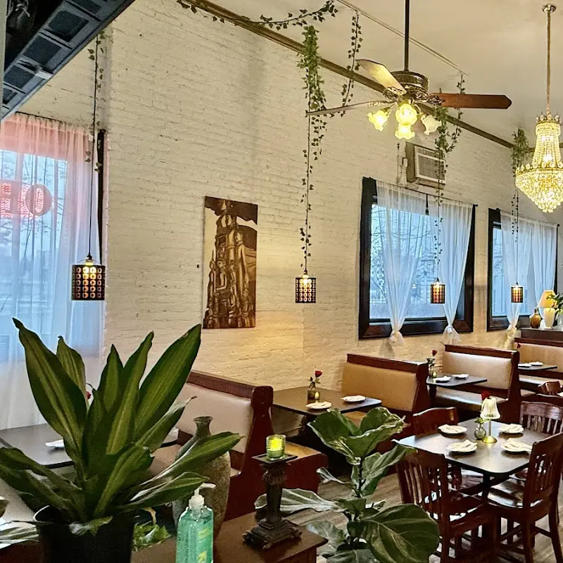 Mama Thai Kitchen