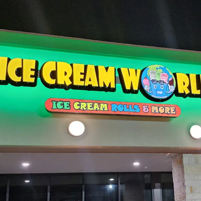 ICE CREAM WORLD ROLLS
