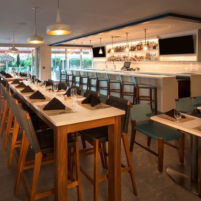 Port South Bar & Grill