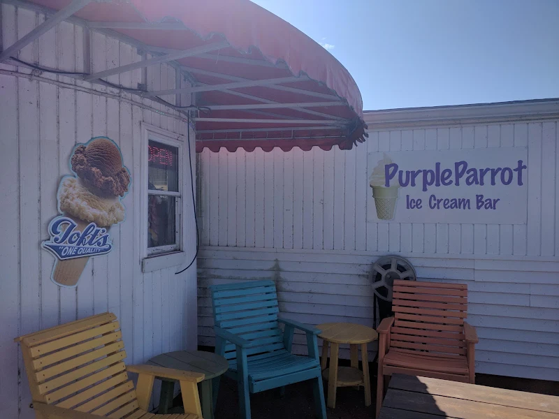Purple Parrot Ice Cream Bar in Marblehead, OH
