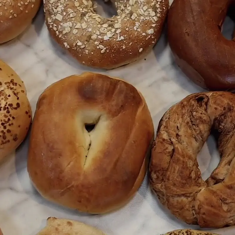 DeWitt Bagel