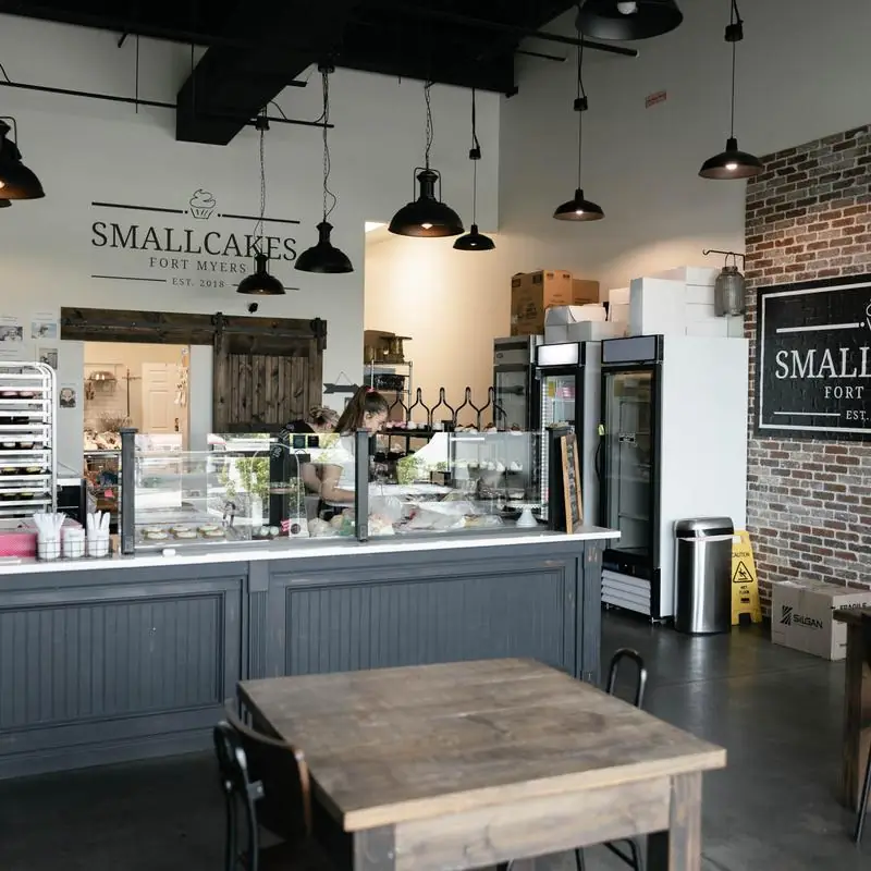 Smallcakes of Fort Myers