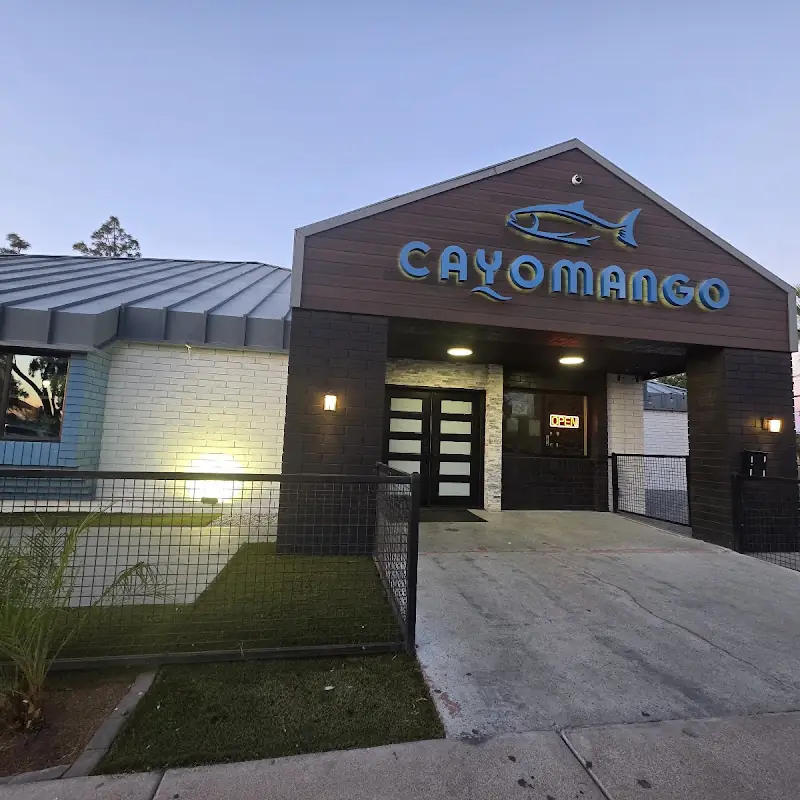 Cayomango Steak, Seafood & Drinks