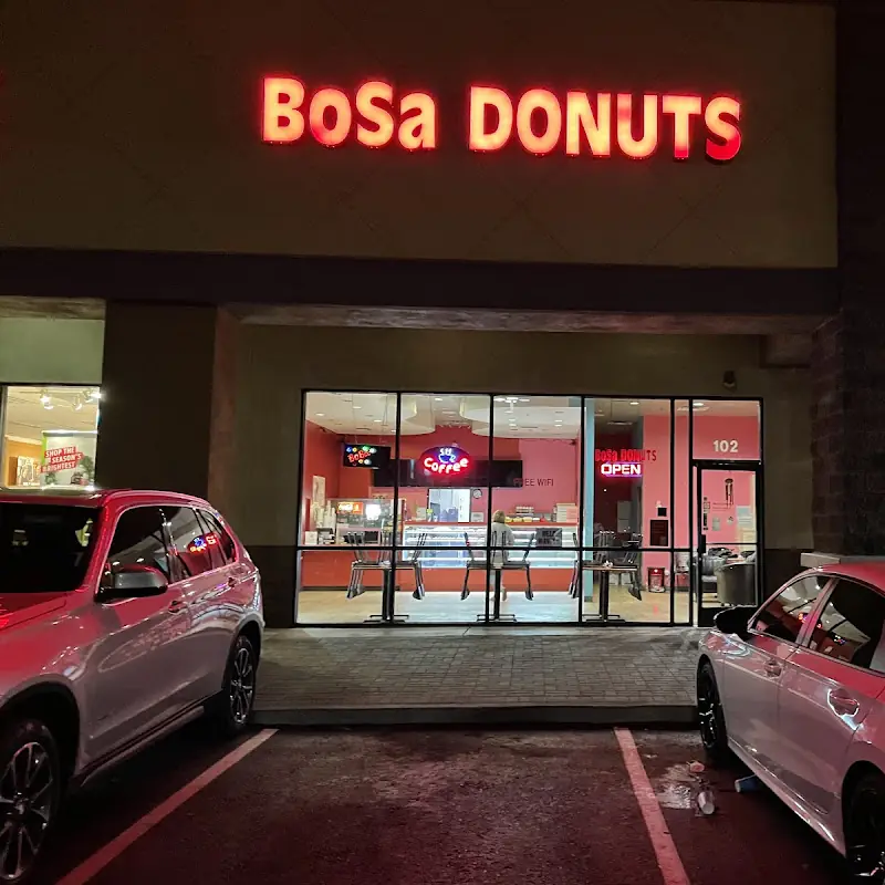 BoSa Donuts