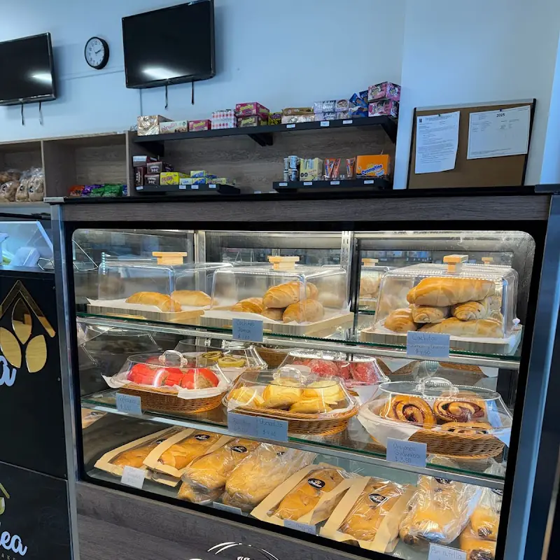 La Aldea Latin Bakery