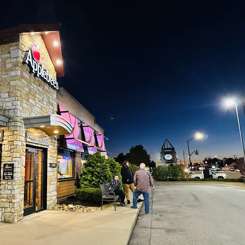 Applebee's Grill + Bar