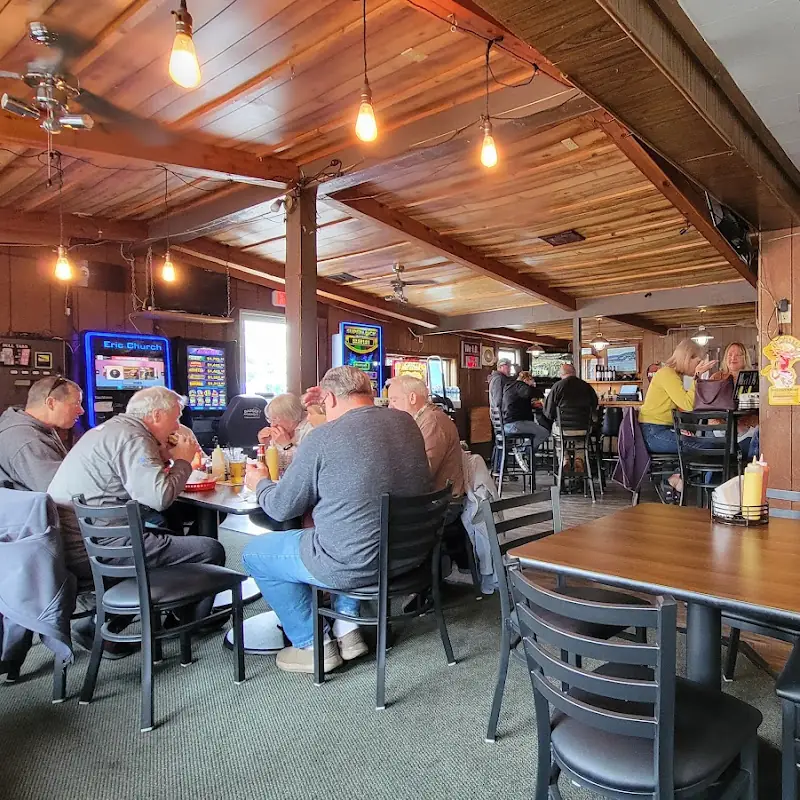 Ferry X-ing Bar & Grill
