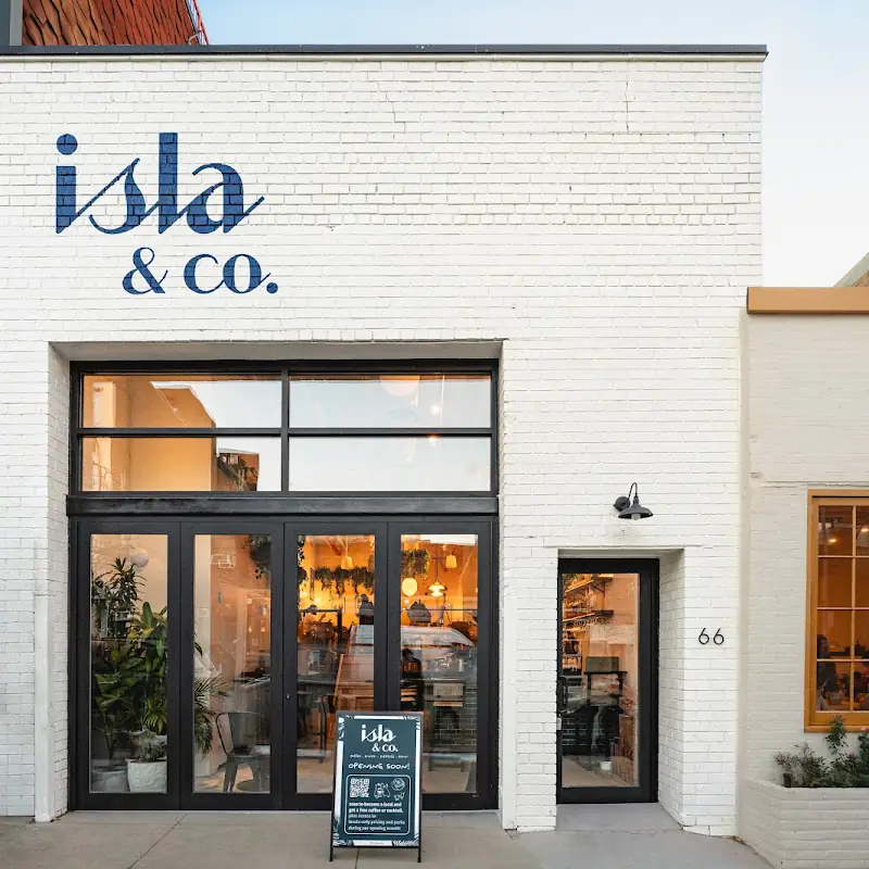 Isla & Co - Williamsburg