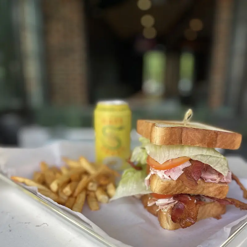 Woody’s Food + Bar