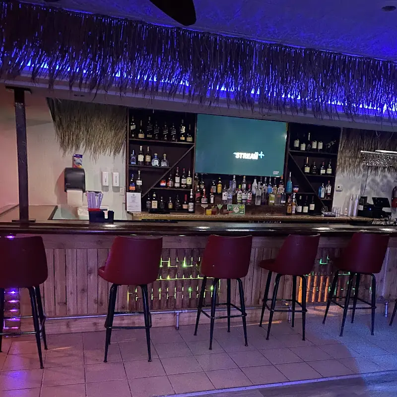 El Patio Dominican Restaurant & Lounge