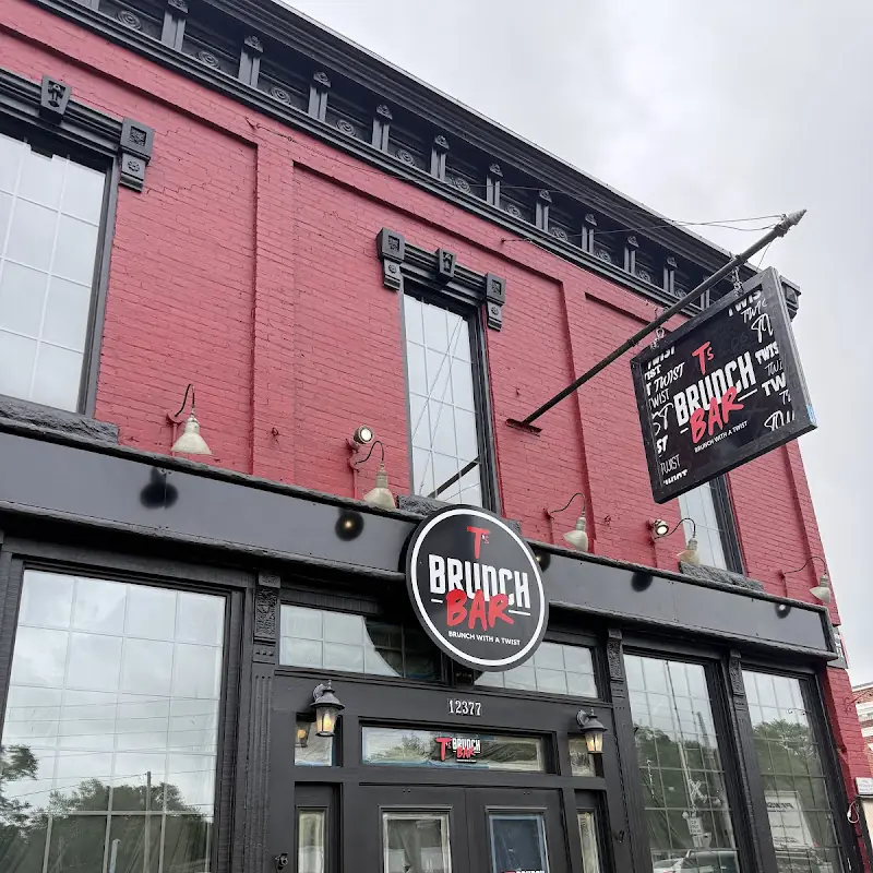T's Brunch Bar