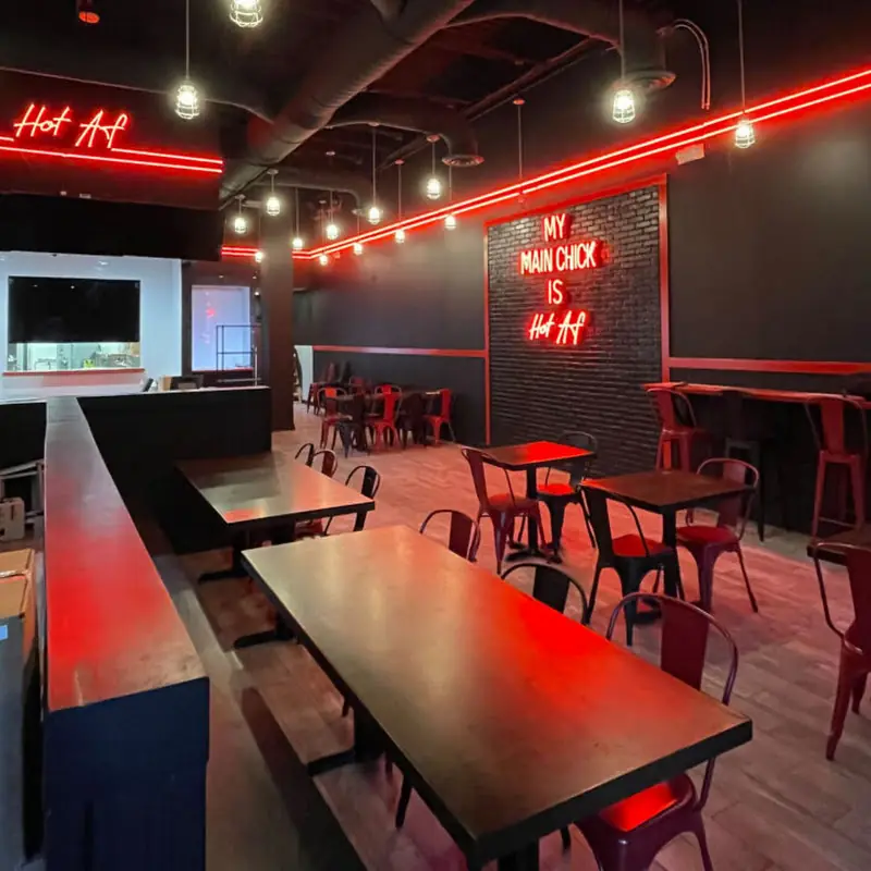 Main Bird Hot Chicken - Sugar Land