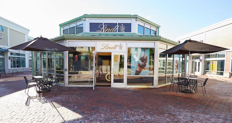 Lindt Chocolate Shop