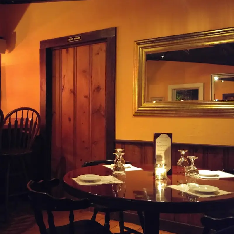 Mooncussers Tavern