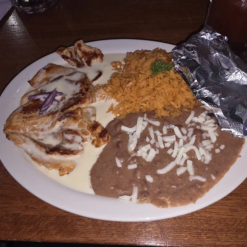 El Hangar Mexican Food
