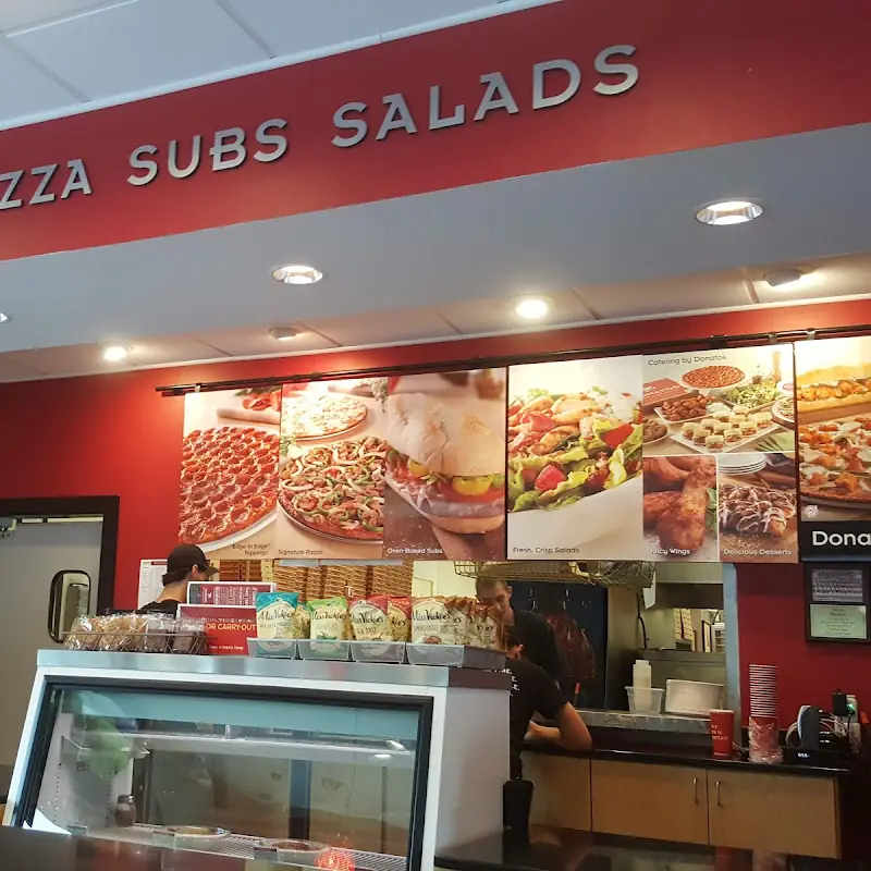 Donatos Pizza