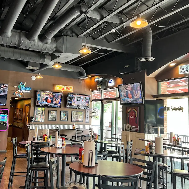 Canyons Edge Sports Pub
