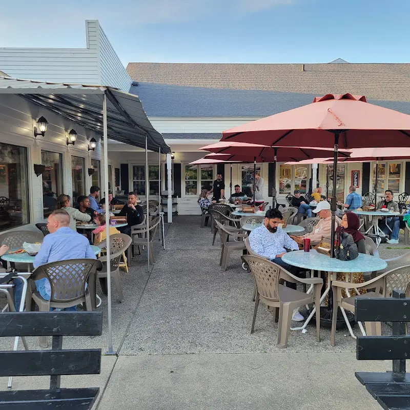 Pelletier's Restaurant & Fish Boil