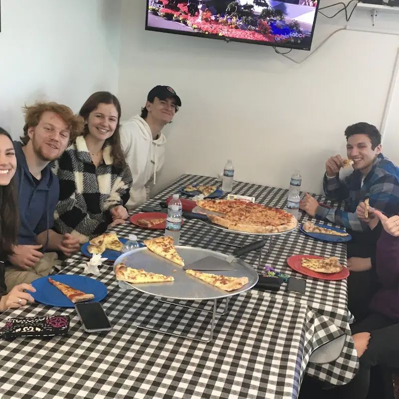 Remo's Pizzeria