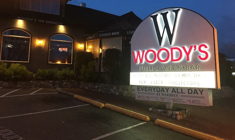 Woody's Pub on Brunette