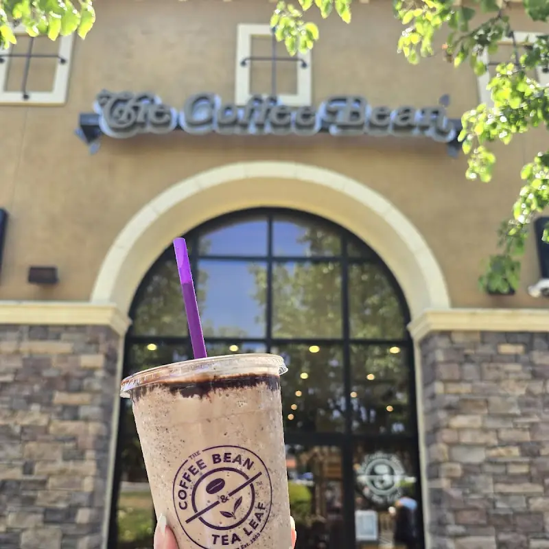 The Coffee Bean & Tea Leaf