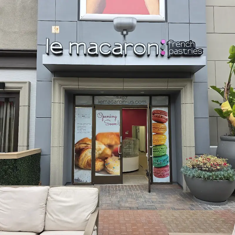 Le Macaron French Pastries Tustin