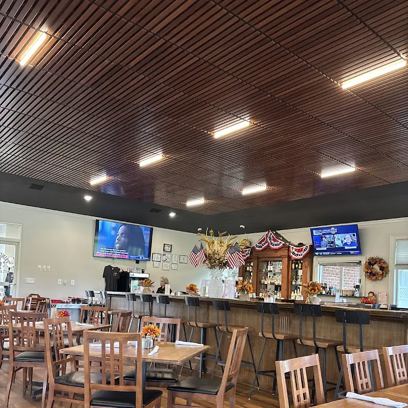 Hobbs Hole Restaurant