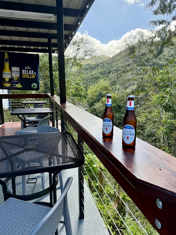 The Great Curve Sport Bar