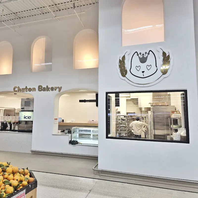 Chaton Bakery