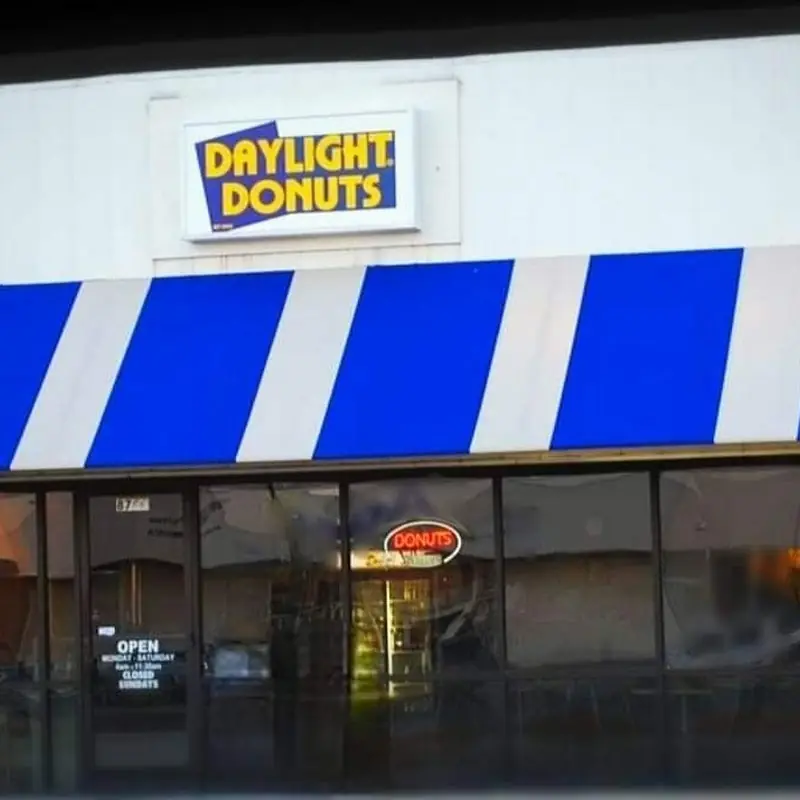 Daylight Donuts on 86th