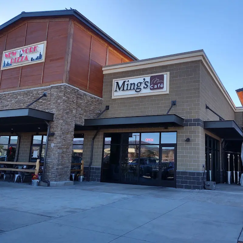 Ming's Cafe