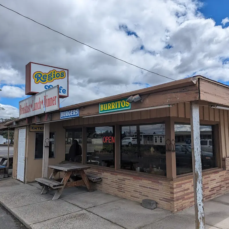 Regios Cafe