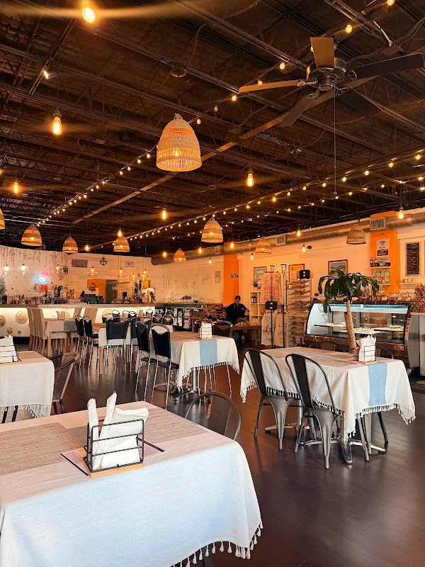 St Tropez Bistro & French Bakery