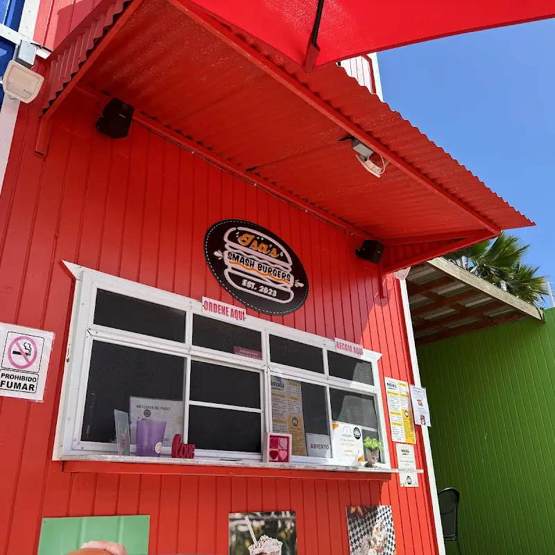 Isa’s Smash Burgers