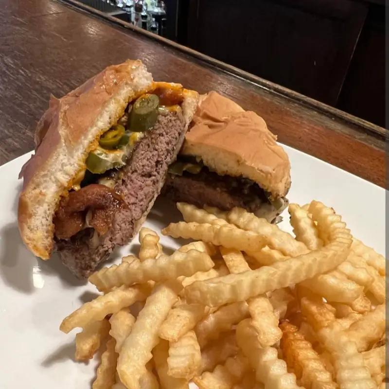 Peck's Pub