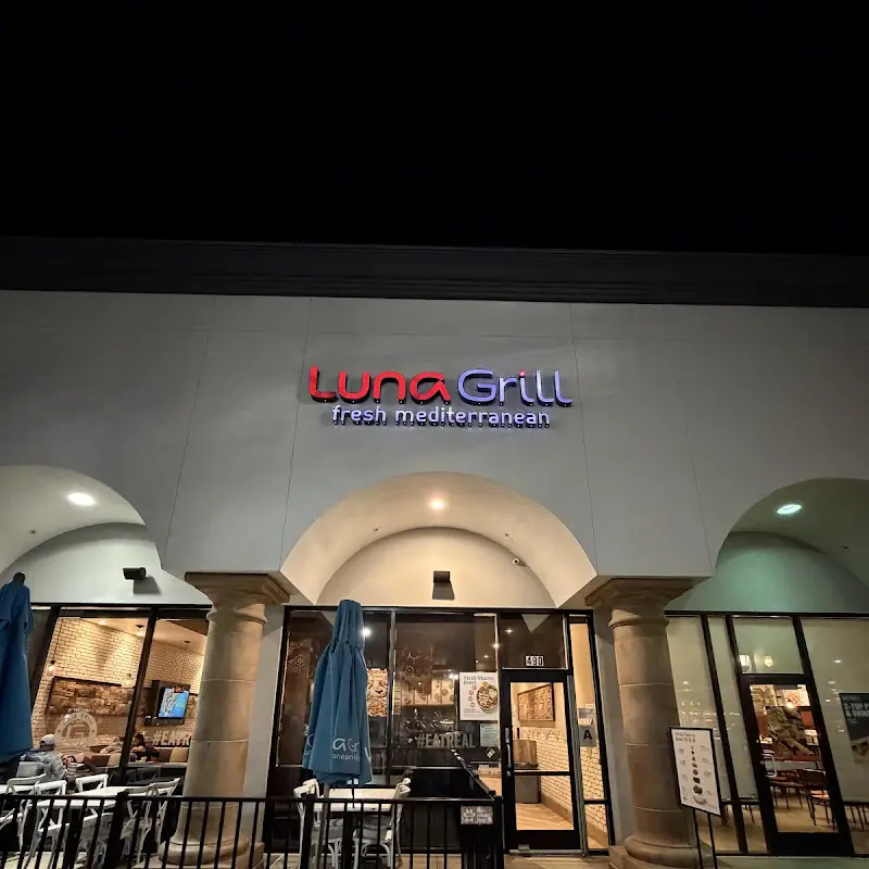 Luna Grill Eastvale