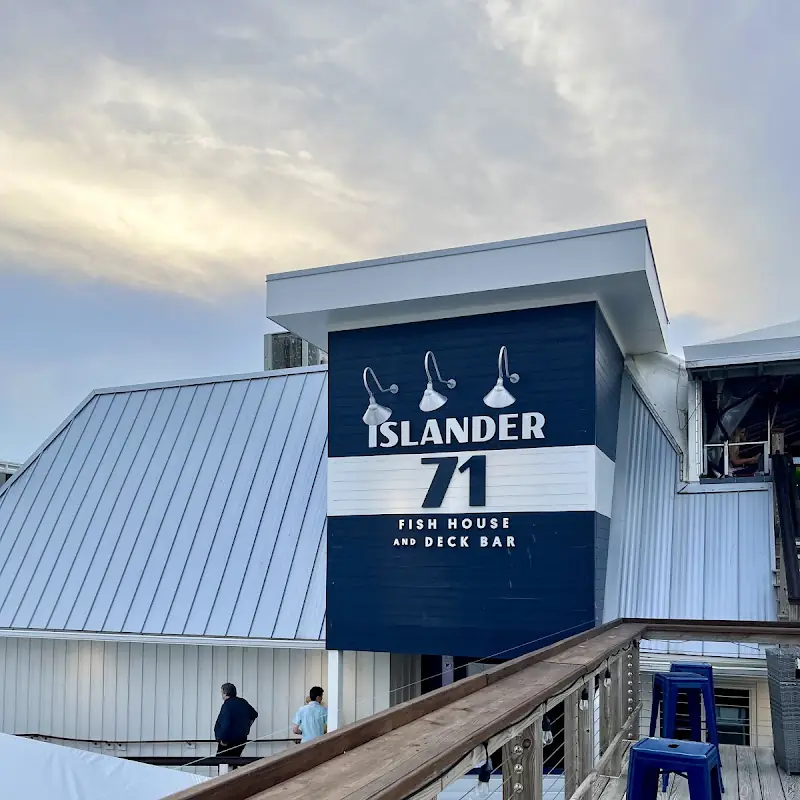 Islander 71 Fish House and Raw Bar