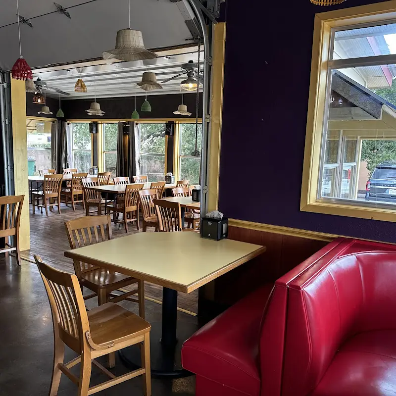 Lakeside Thai Food